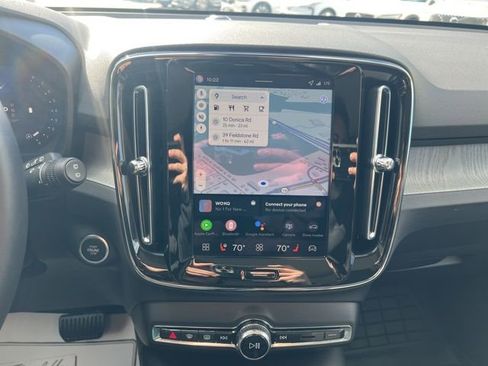 New 2026 Volvo XC40 B5 Plus w/ Protection Package Premier AWD/4WD image 32