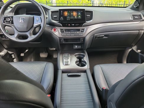 Used 2021 Honda Passport EX-L image 17