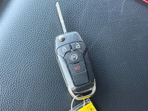 Used 2020 Ford F150 Raptor w/ Equipment Group 801A Mid image 22