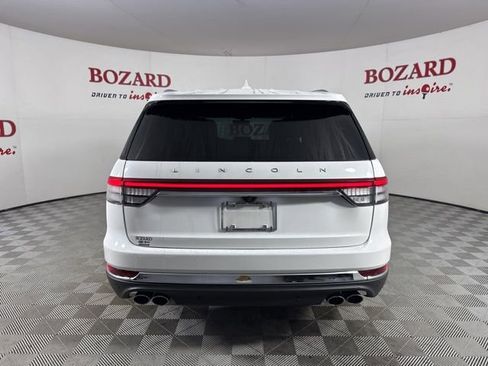 Certified 2024 Lincoln Aviator Reserve w/ Equipment Group 201A image 7