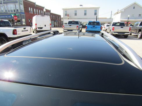 Used 2021 Jeep Cherokee Limited w/ Trailer Tow Group image 9