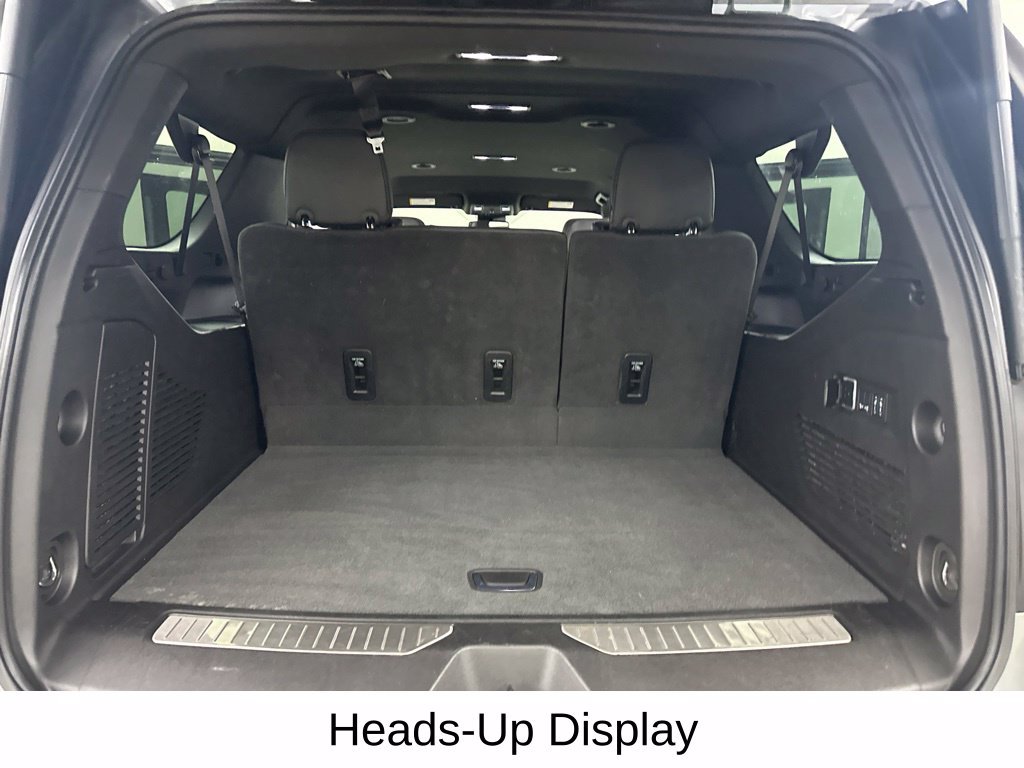 Used 2025 GMC Yukon XL Denali AWD/4WD image 29