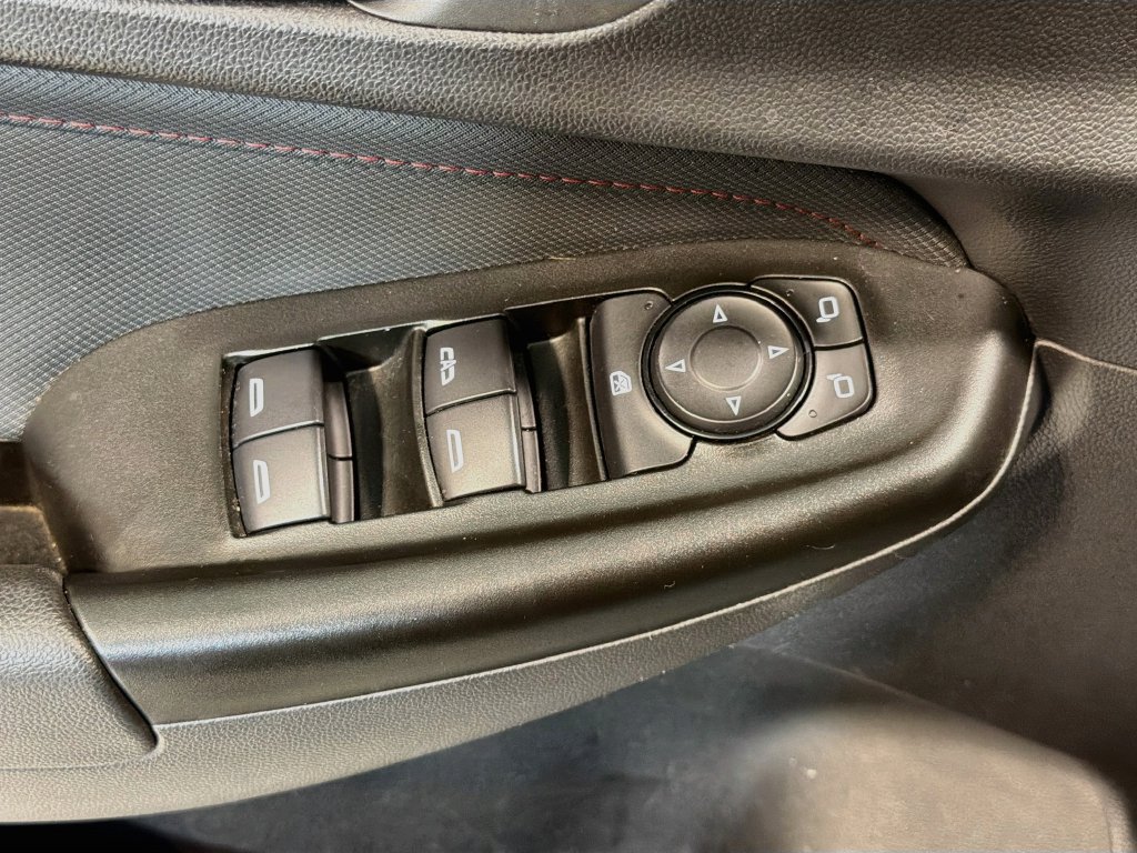 Used 2022 Chevrolet TrailBlazer RS AWD/4WD image 18