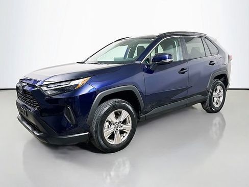 Used 2025 Toyota RAV4 XLE AWD/4WD image 3
