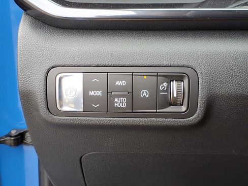 New 2026 GMC Terrain AT4 w/ Convenience Package III AWD/4WD image 23