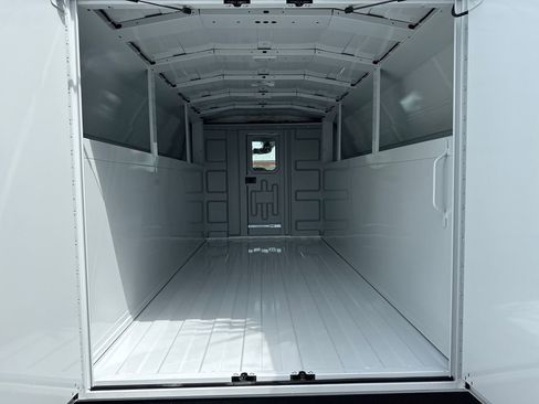 New 2026 Ford E-350 and Econoline 350 Super Duty RWD image 20