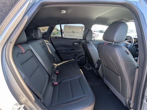 New 2026 Chevrolet Trax RS image 7