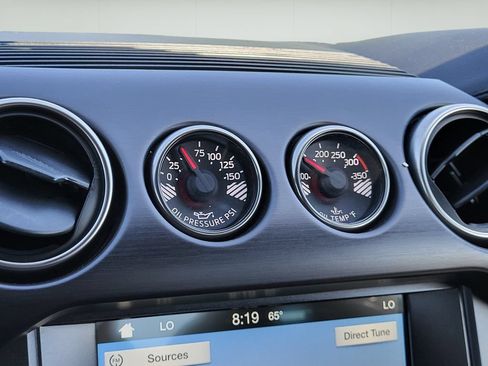 Used 2016 Ford Mustang Shelby GT350 w/ Technology Package RWD image 19