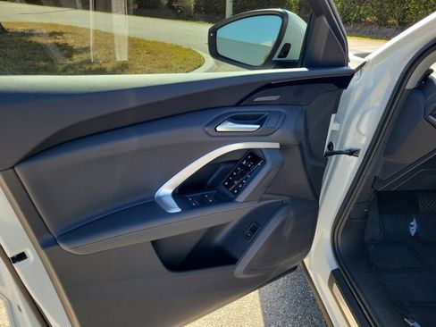 Certified 2025 Audi Q5 Premium Plus w/ Premium Plus image 18