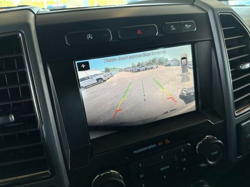 Used 2019 Ford F150 Raptor w/ Equipment Group 801A Mid image 27