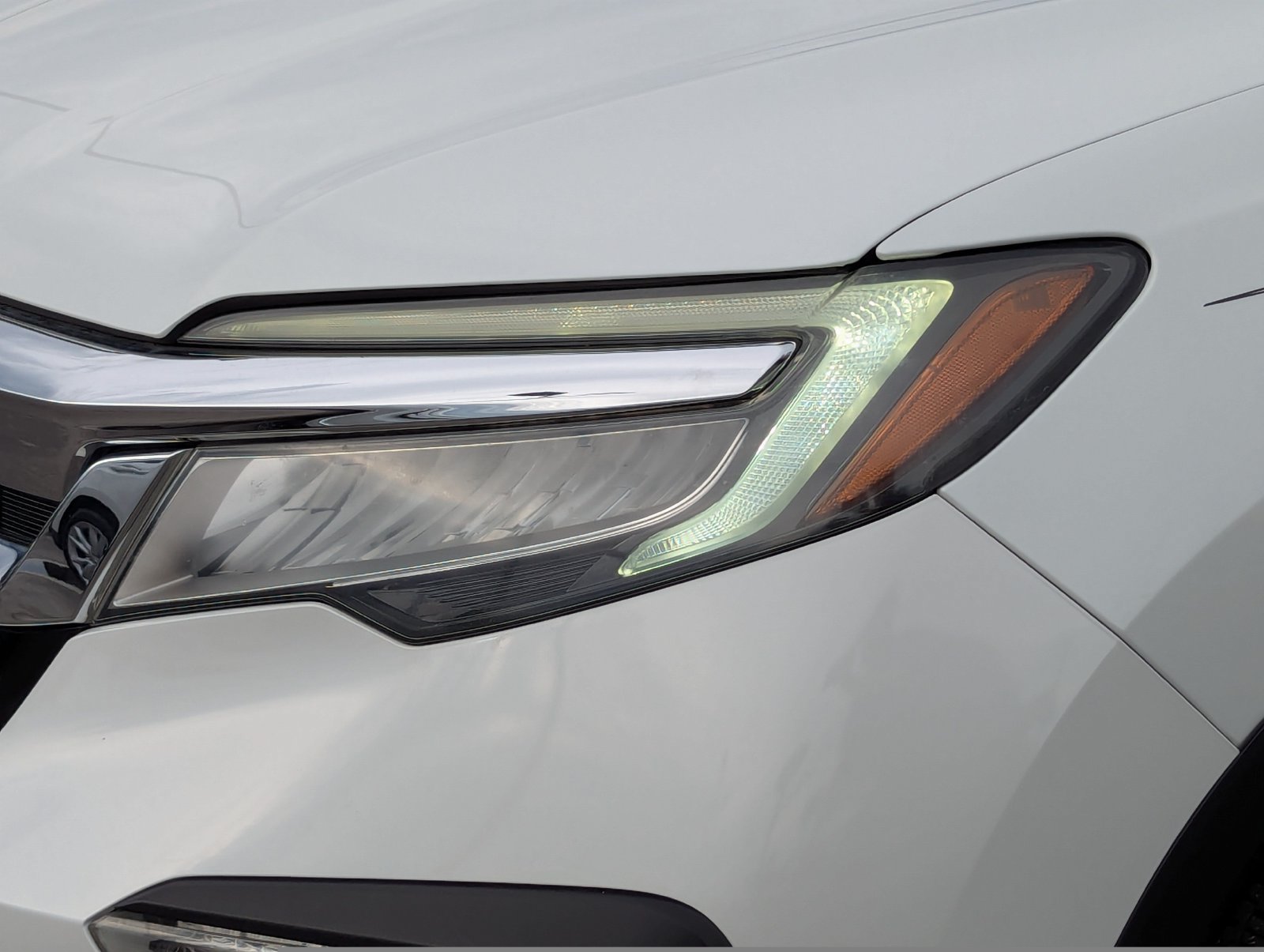Used 2021 Honda Pilot Touring image 11