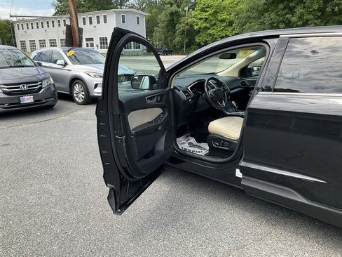 Used 2015 Ford Edge SEL FWD image 20