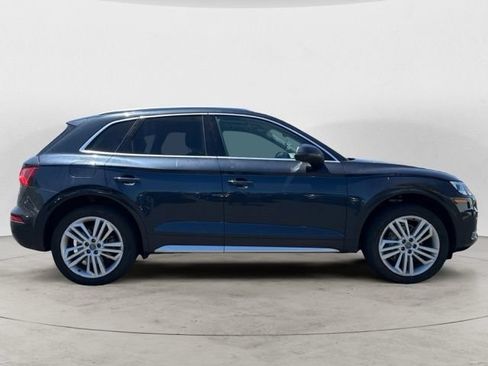Used 2018 Audi Q5 2.0T Premium Plus w/ Premium Plus Package AWD/4WD image 4