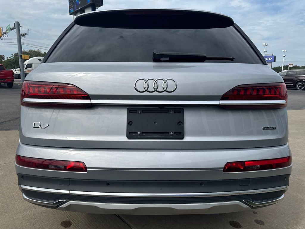 Used 2022 Audi Q7 3.0T Premium Plus AWD/4WD image 6