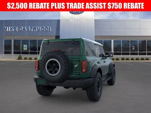 New 2025 Ford Bronco Outer Banks w/ Sasquatch Package image 8