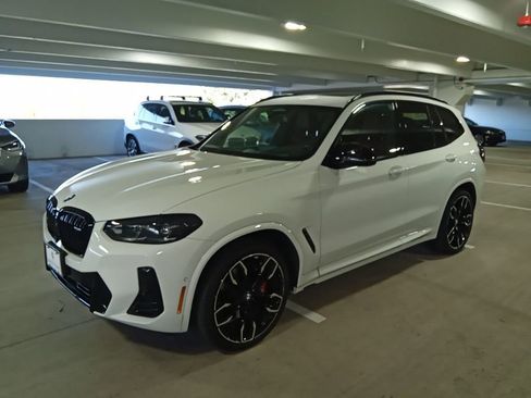 Certified 2023 BMW X3 M40i image 2