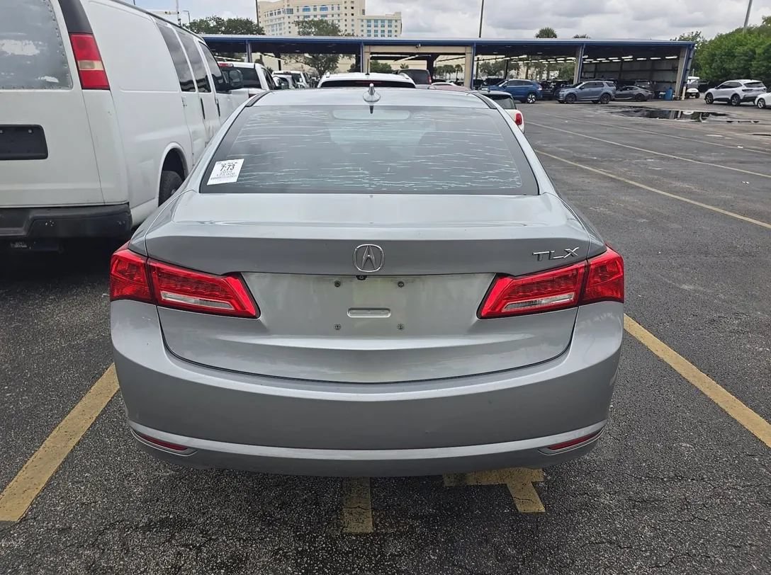 Used 2019 Acura TLX FWD image 5