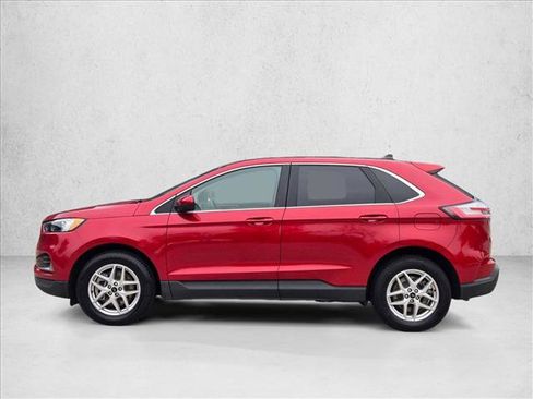 Used 2024 Ford Edge SEL image 8