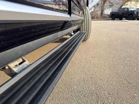 Used 2021 GMC Yukon Denali w/ Denali Ultimate Package image 15