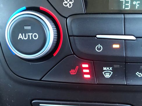 Used 2018 Ford Escape SEL w/ Ford Safe & Smart Package image 31