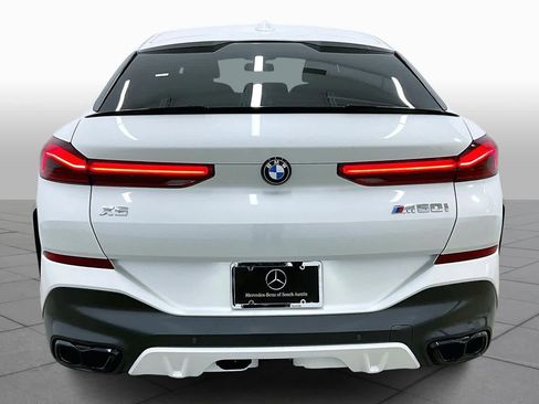 Used 2025 BMW X6 M60i image 4