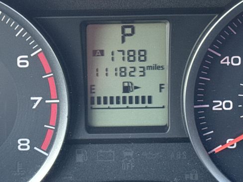 Used 2015 Subaru Forester 2.5i Premium w/ All-Weather Package image 5