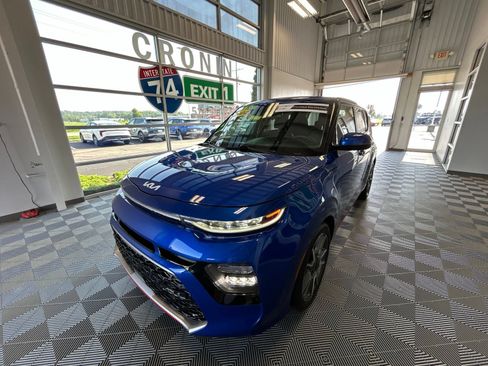 Used 2022 Kia Soul Turbo FWD image 3