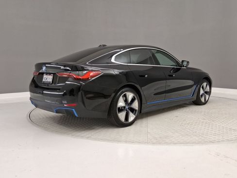 Used 2023 BMW i4 eDrive35 RWD image 7