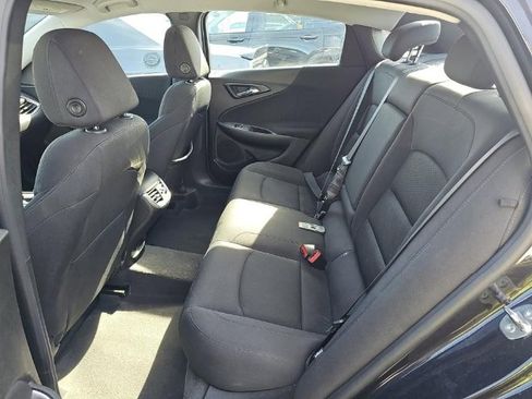 Used 2023 Chevrolet Malibu LT image 14
