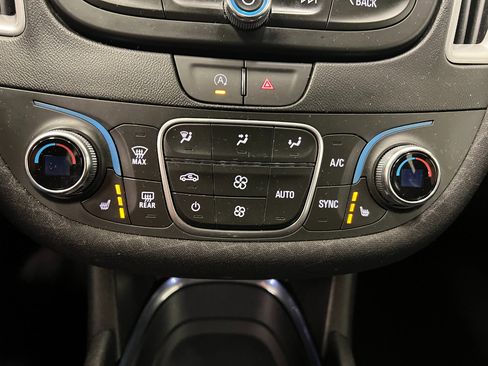 Used 2023 Chevrolet Malibu LT w/ Driver Confidence Package image 45