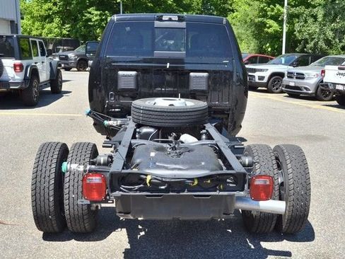 New 2026 RAM 5500 Tradesman AWD/4WD image 7