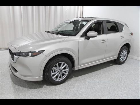 Certified 2025 MAZDA CX-5 AWD 2.5 S w/ Preferred Package image 3
