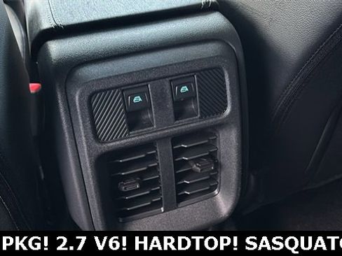 New 2025 Ford Bronco Outer Banks w/ Sasquatch Package image 24