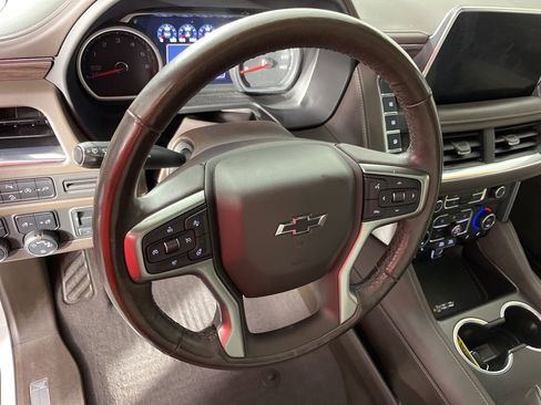 Used 2021 Chevrolet Tahoe Z71 w/ Z71 Off-Road Package image 30