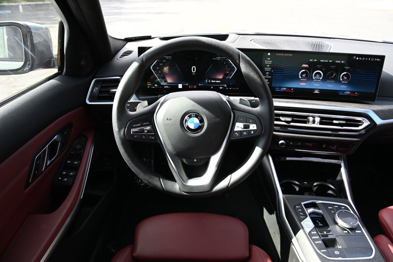 Used 2023 BMW 330i xDrive Sedan w/ Premium Package AWD/4WD image 21