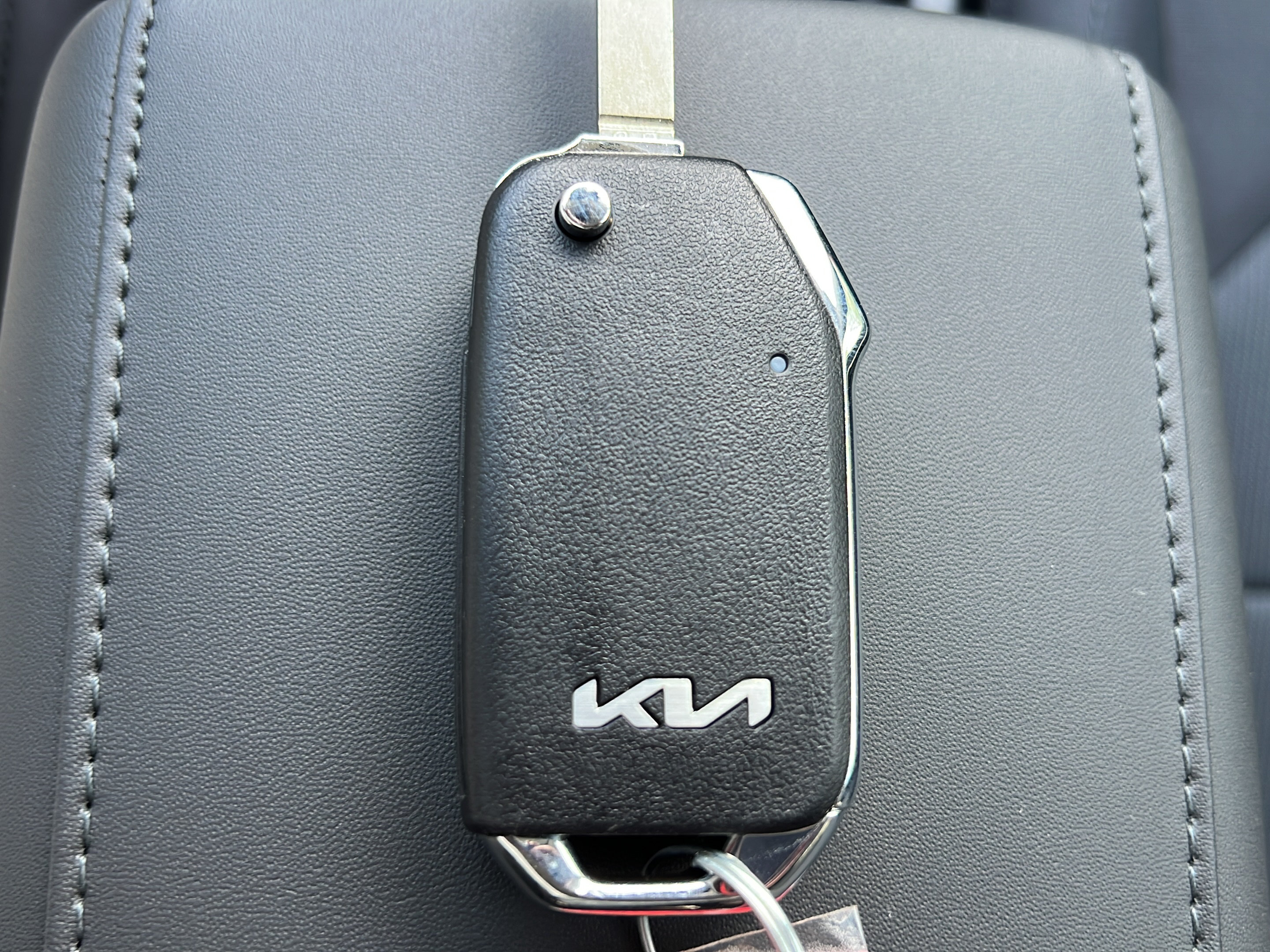 New 2026 Kia Niro LX FWD image 25