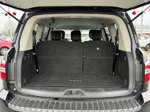 Used 2024 Nissan Armada SV image 15