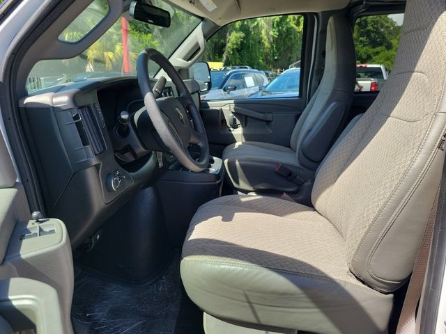 Used 2024 Chevrolet Express 3500 LT w/ LT Preferred Equipment Group RWD image 21