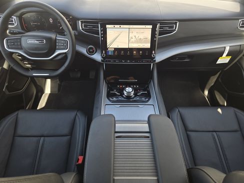 New 2026 Jeep Grand Wagoneer Limited AWD/4WD image 20