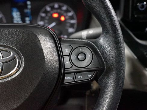 Certified 2025 Toyota Corolla LE FWD image 13