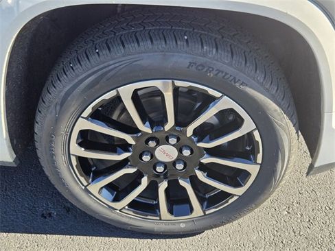 Used 2020 GMC Acadia Denali w/ LPO, Cargo Package image 20