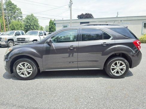 Used 2016 Chevrolet Equinox LT w/ Convenience Package AWD/4WD image 2