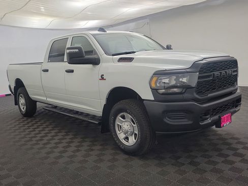 Used 2024 RAM 3500 Tradesman w/ Cold Weather Group image 7