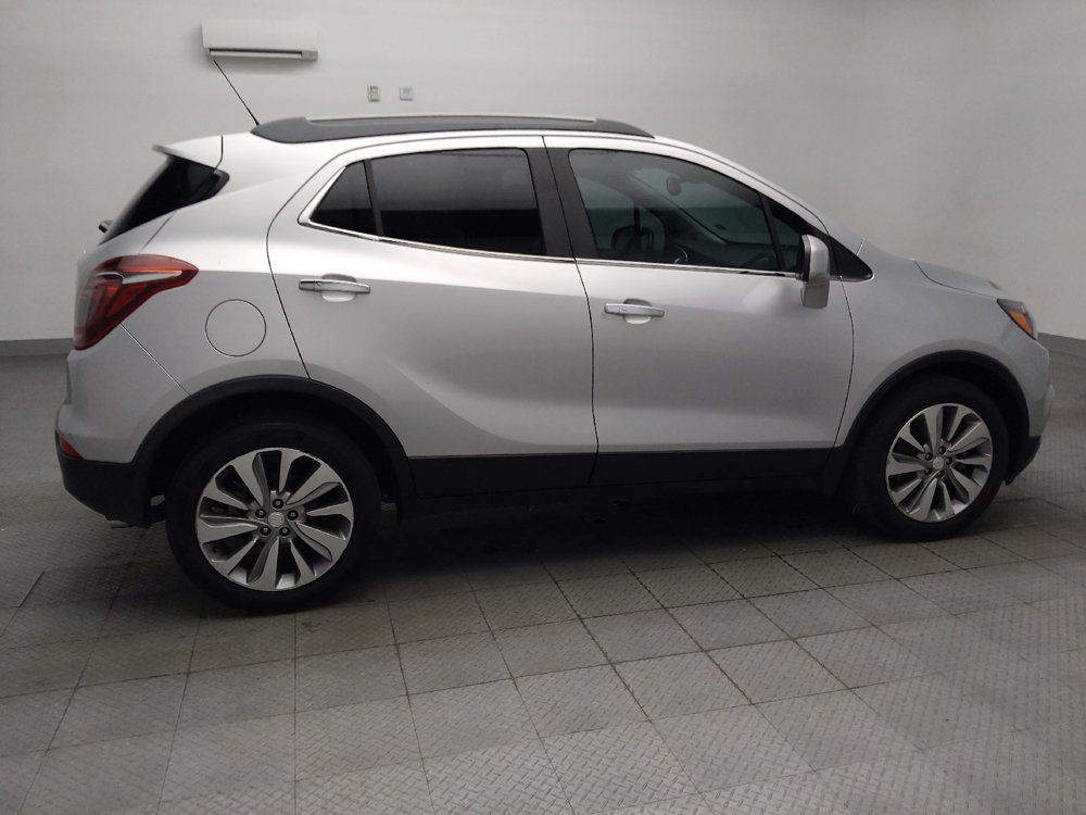 Used 2020 Buick Encore Preferred w/ Safety Package FWD image 10