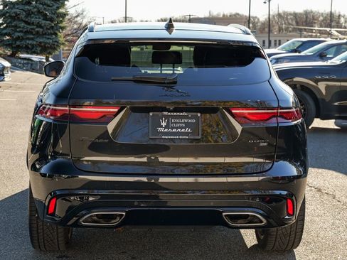 Used 2023 Jaguar F-PACE R-Dynamic S image 6