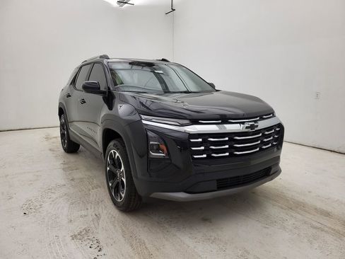 New 2026 Chevrolet Equinox LT w/ LPO, Floor Liner Package FWD image 11