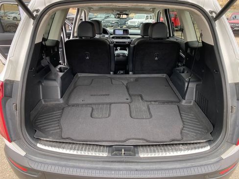 Used 2022 Kia Telluride SX w/ SX Prestige Package image 24