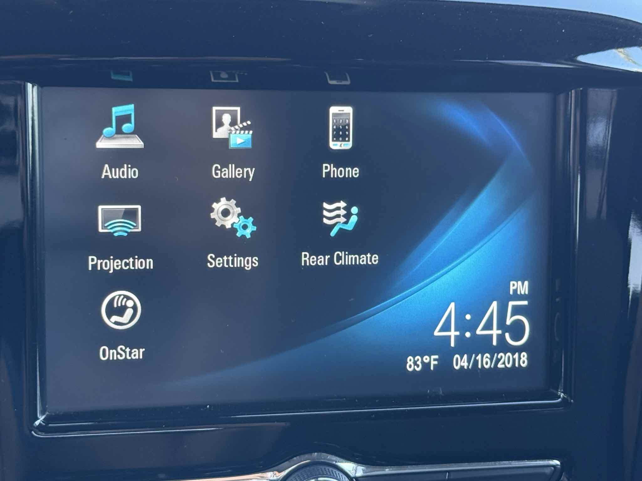 Used 2018 Chevrolet Traverse LS FWD image 8