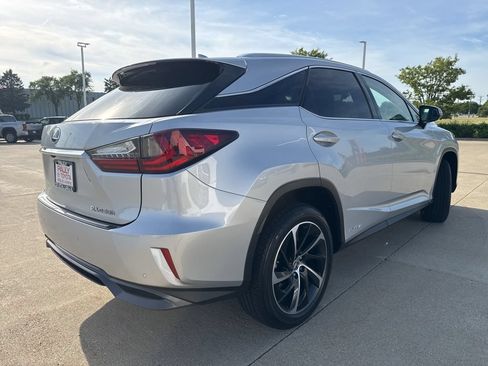 Used 2019 Lexus RX 450h AWD w/ Luxury Package image 3