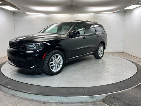 Used 2022 Dodge Durango GT image 1